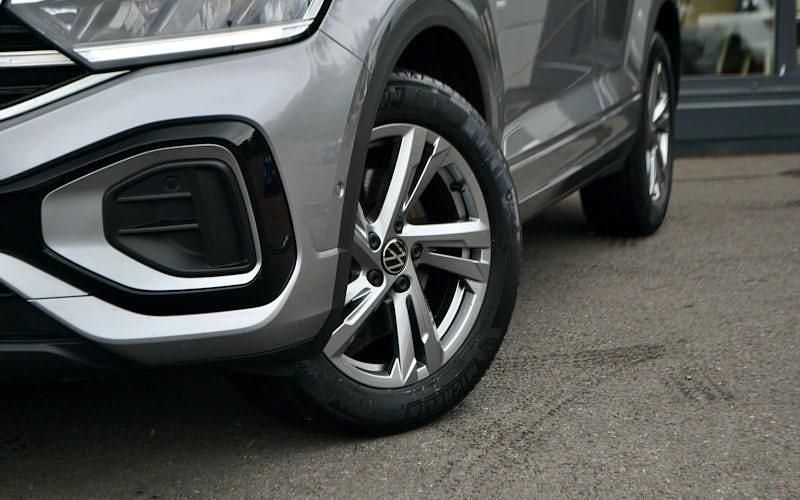 Used VW T-Roc R-line 150 HP (110 kW) 2023 Silver SUV