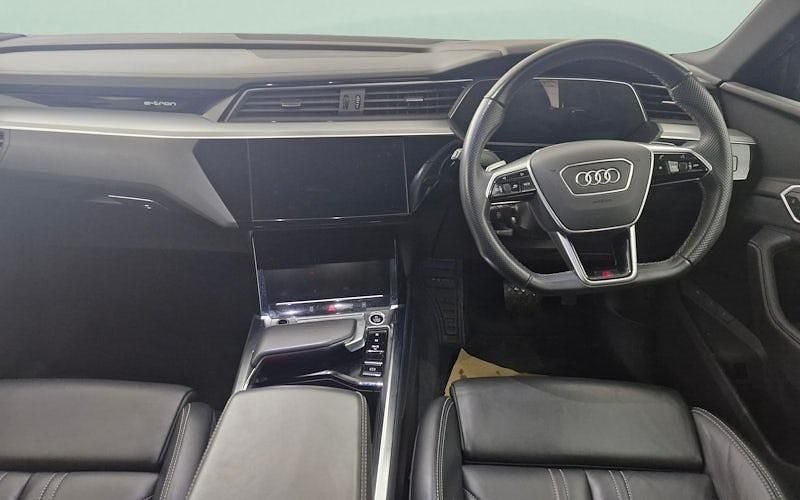 Used Audi e-tron Black Edition 230 kW (313 HP) 2022 Black SUV