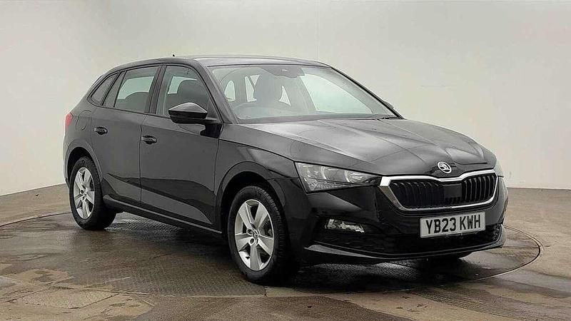 Black magic pearl effect Used 2023 Skoda Scala SE Hatchback | £14,695 (Fair price) - Image 1/4