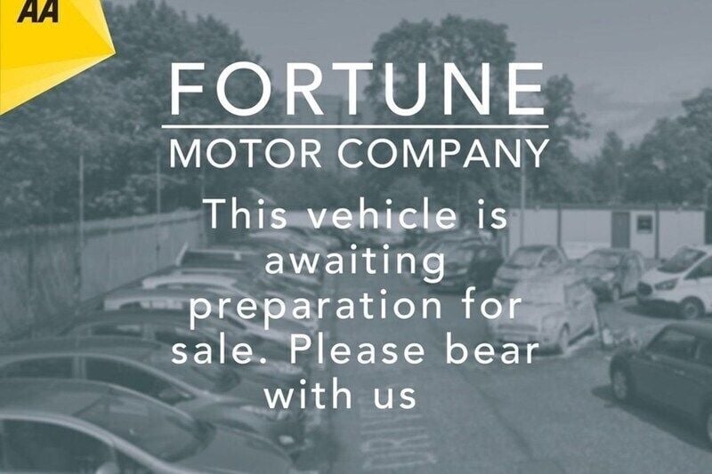 Red Used 2015 Citroën C4 Picasso Exclusive MPV | £8,495 (Fair price) - Image 1/1