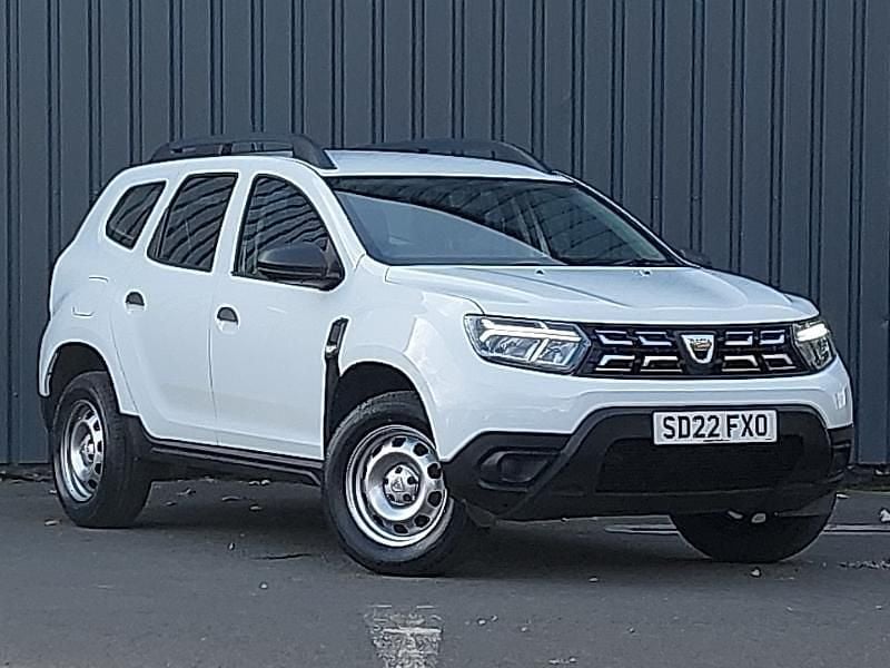 White Used 2022 Dacia Duster Essentiel SUV | £11,498 (A bit pricey) - Image 1/4