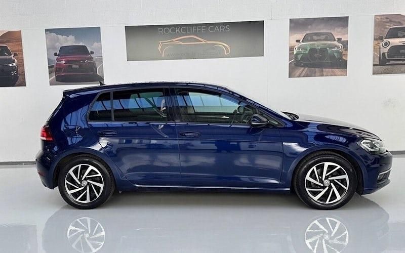 Used VW Golf VIII Edition 131 HP (96 kW) 2020 Hatchback