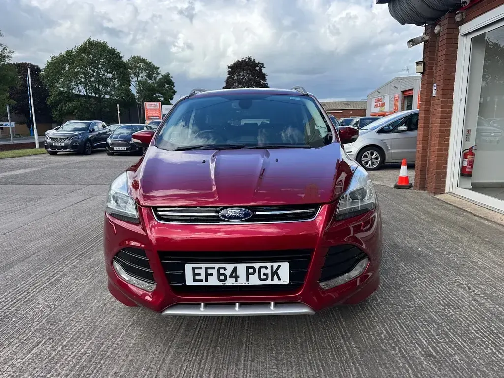 Used Ford Kuga Titanium X 180 HP (132 kW) 2014 Red SUV