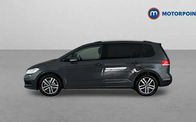 Used VW Touran Match 150 HP (110 kW) 2025 Grey MPV