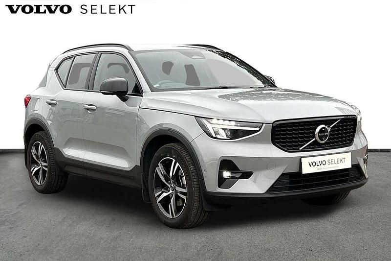 Grey Used 2023 Volvo XC40 Plus SUV | £27,250 (Good price) - Image 1/3