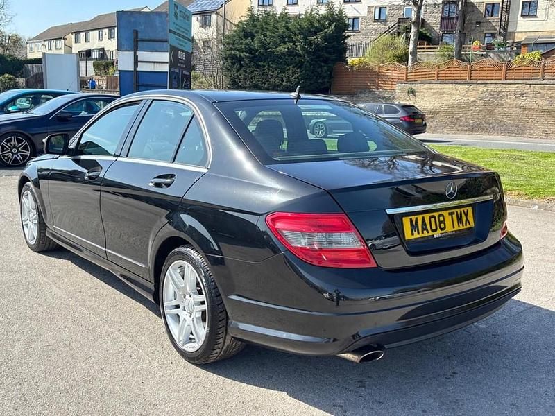 Usado Mercedes C200 2008 Preto Sedan