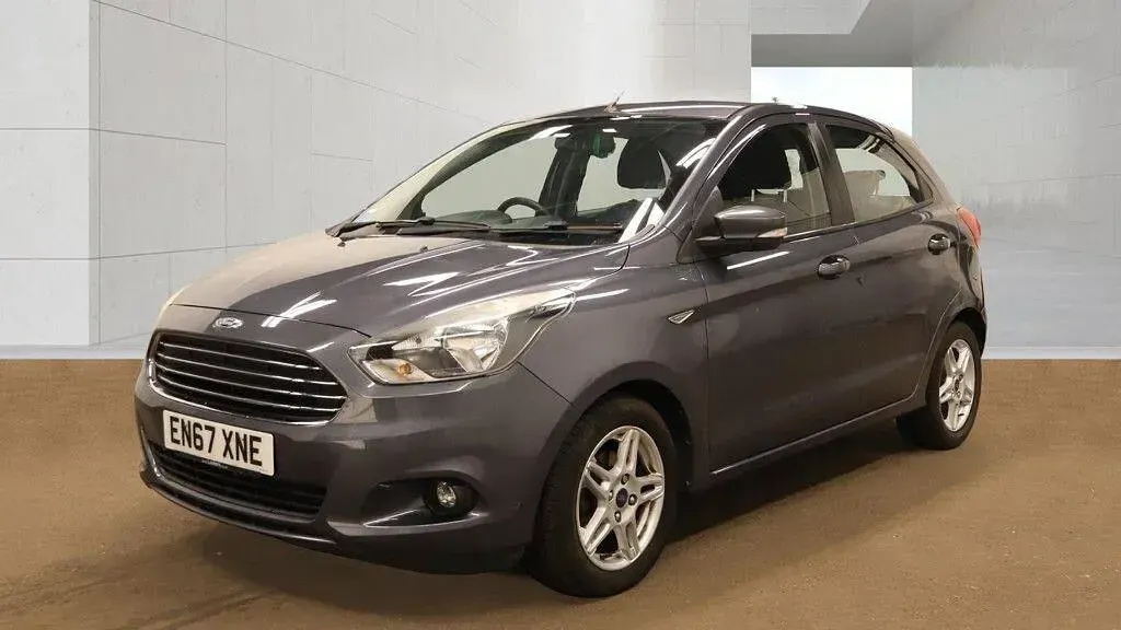Used Ford Ka Plus Zetec 70 HP (51 kW) 2018 Grey Hatchback