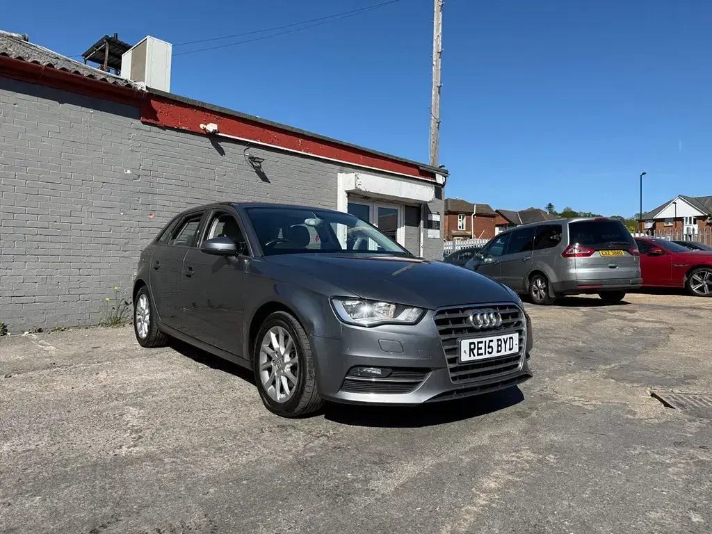 Used Audi A3 Sportback Design 150 HP (110 kW) 2015 Grey Hatchback