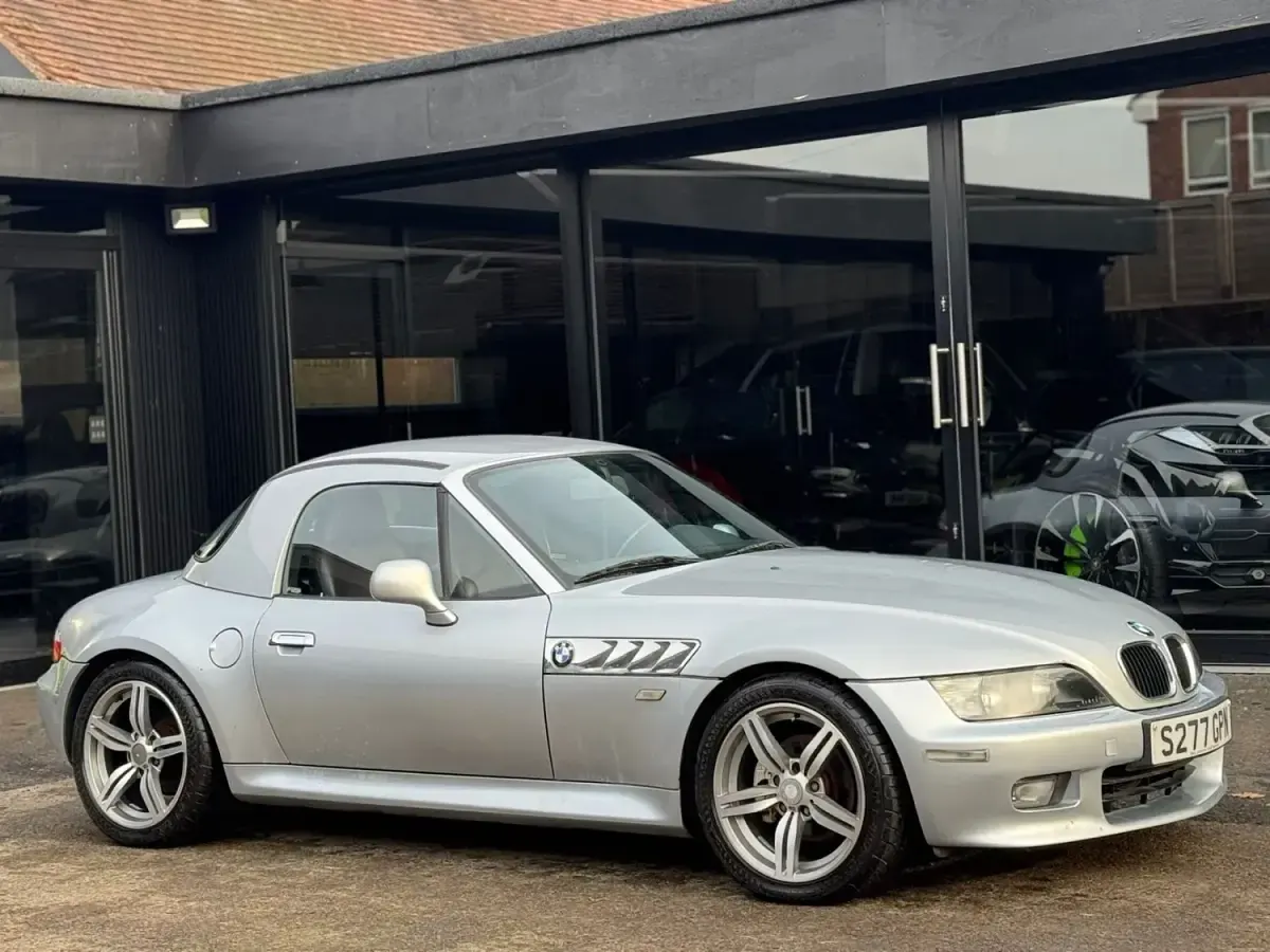 Usado BMW Z3 192 HP (141 kW) 1999 Prateado