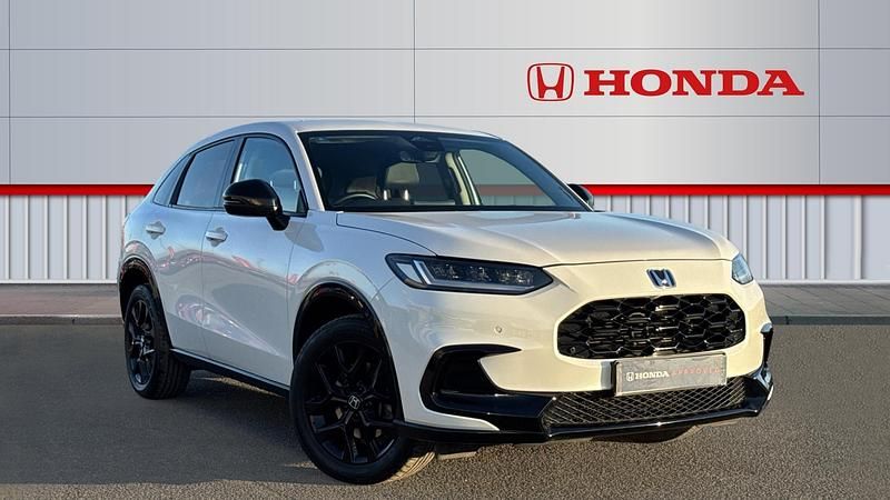 White Used 2023 Honda ZR-V Hybrid SUV | £22,734 (Fair price) - Image 1/3