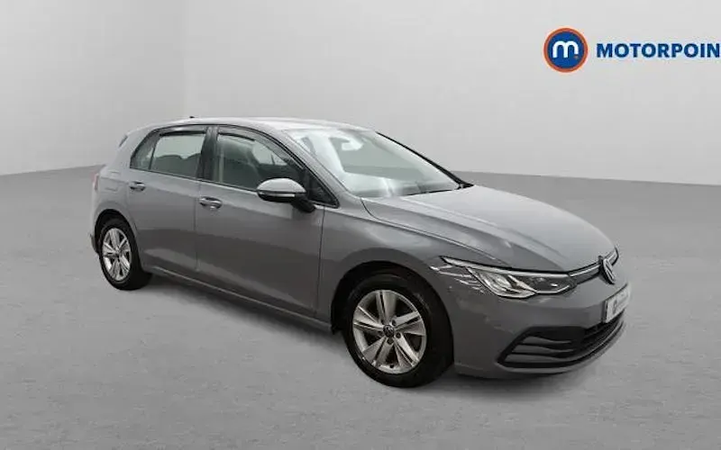 Used VW Golf VIII Life 150 HP (110 kW) 2024 Hatchback