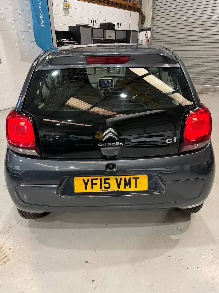 Used Citroën C1 Feel 68 HP (50 kW) 2015 Grey Hatchback