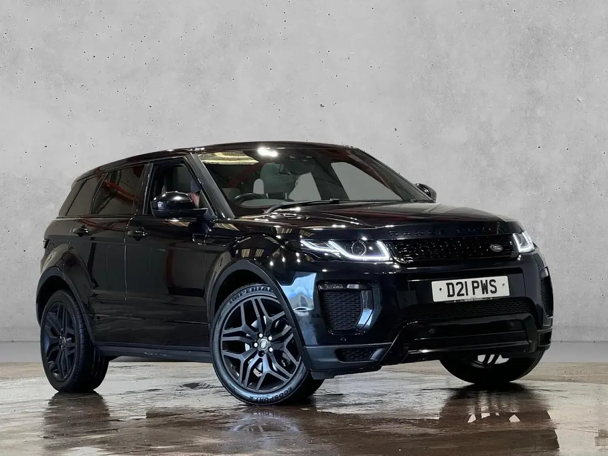 Used Land Rover Range Rover evoque HSE Dynamic 2017 Black Estate