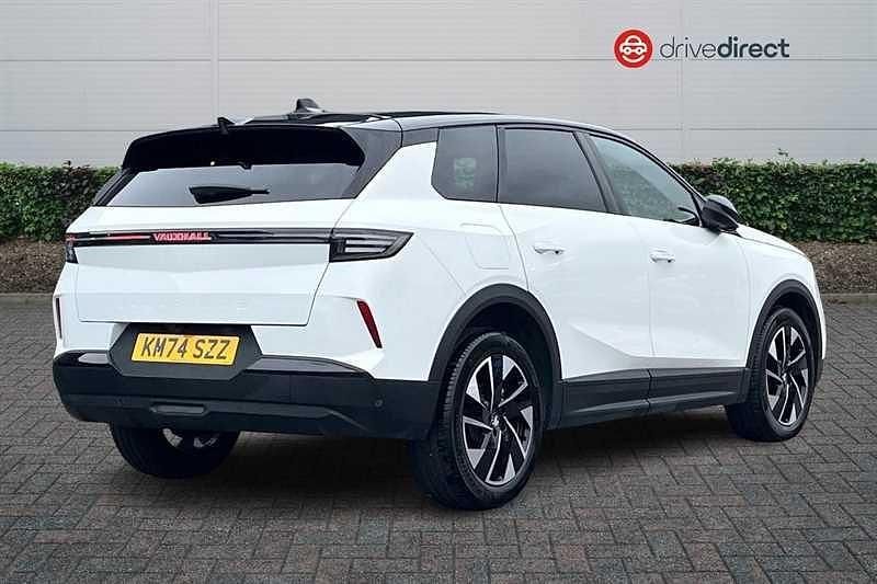 Used Vauxhall Grandland X Ultimate 2025 White SUV