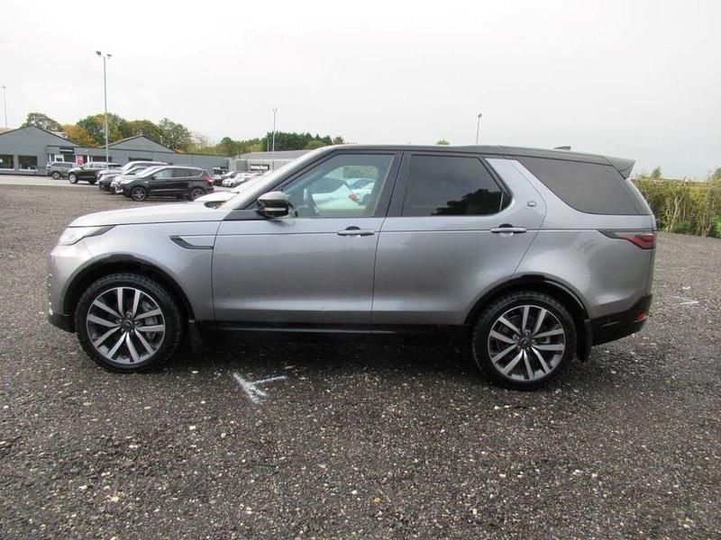 Used Land Rover Discovery 5 SE Dynamic 250 HP (183 kW) 2021 Grey SUV