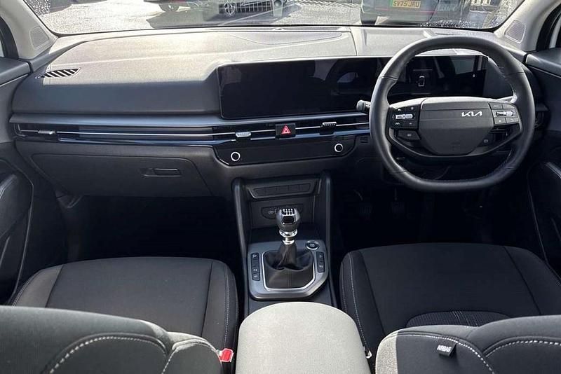 Begagnad Kia Sportage 147 HK (108 kW) 2025 Vit SUV