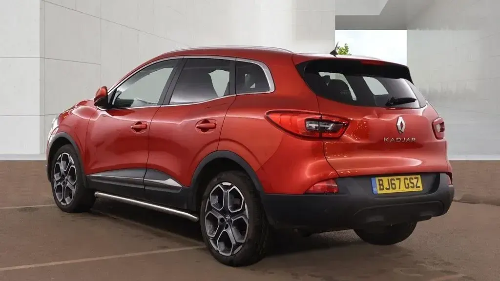 Used Renault Kadjar Dynamique 130 HP (95 kW) 2017 Red SUV