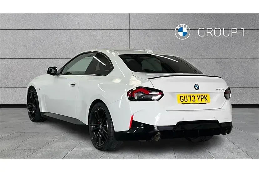 Used BMW 220 M Sport 184 HP (135 kW) 2023 Alpine white Coupe