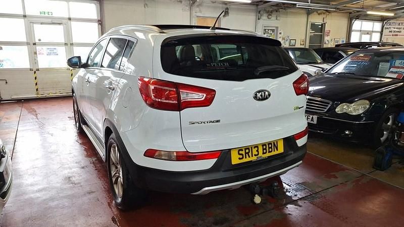 Used Kia Sportage 115 HP (84 kW) 2013 White SUV