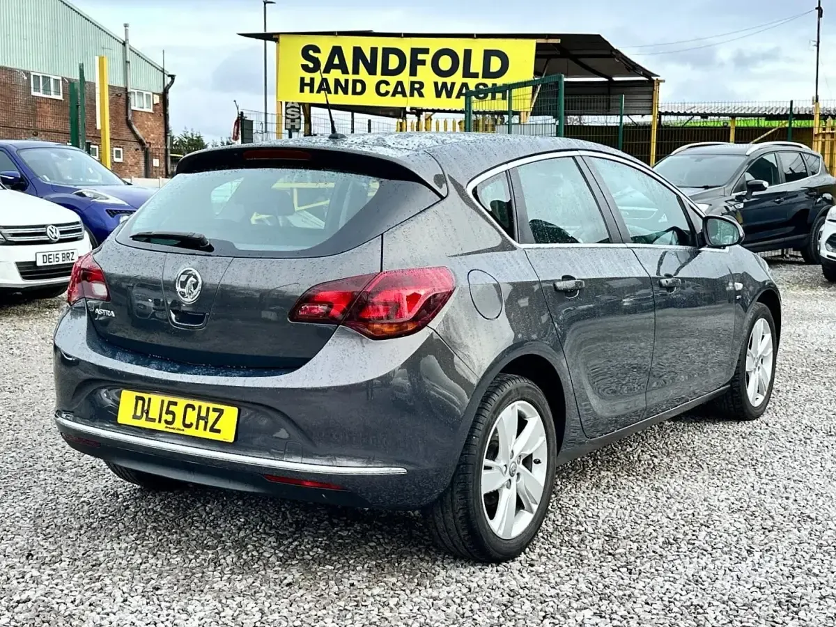 Used Vauxhall Astra SRi 2015 Grey Hatchback