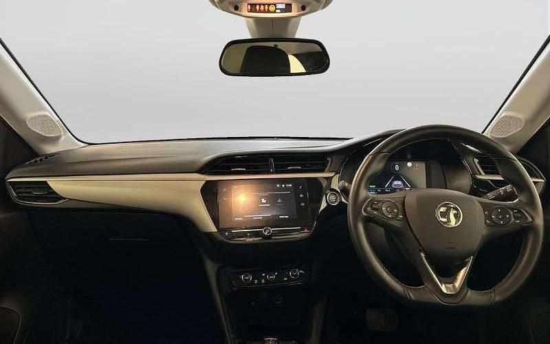 Used Vauxhall Corsa-e 100 kW (136 HP) 2020 Orange Hatchback