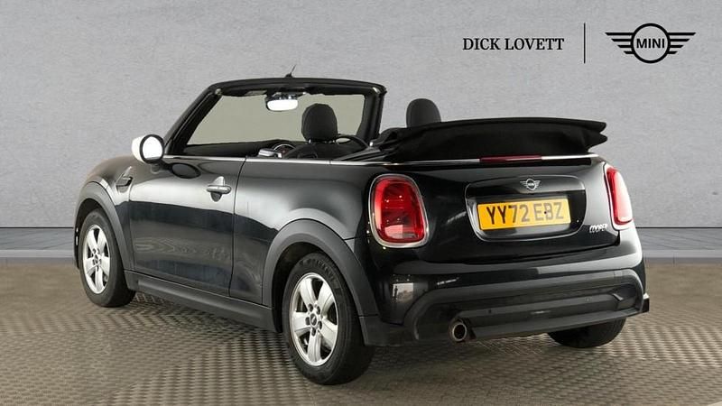 Used Mini Cooper Classic 136 HP (100 kW) 2022 Black Hatchback