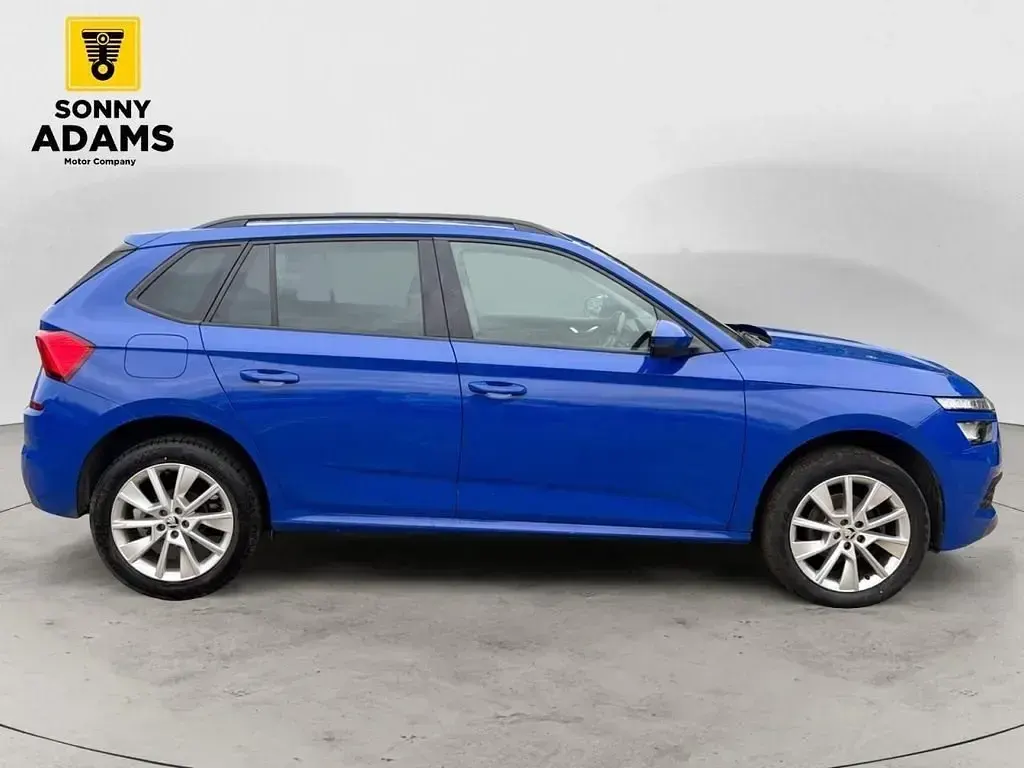 Gebraucht Skoda Kamiq SE Drive 95 PS (69 kW) 2023 Blau SUV