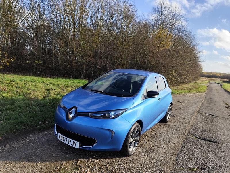 Blue Used 2018 Renault Zoe Dynamique Hatchback | £5,850 (Good price) - Image 1/4