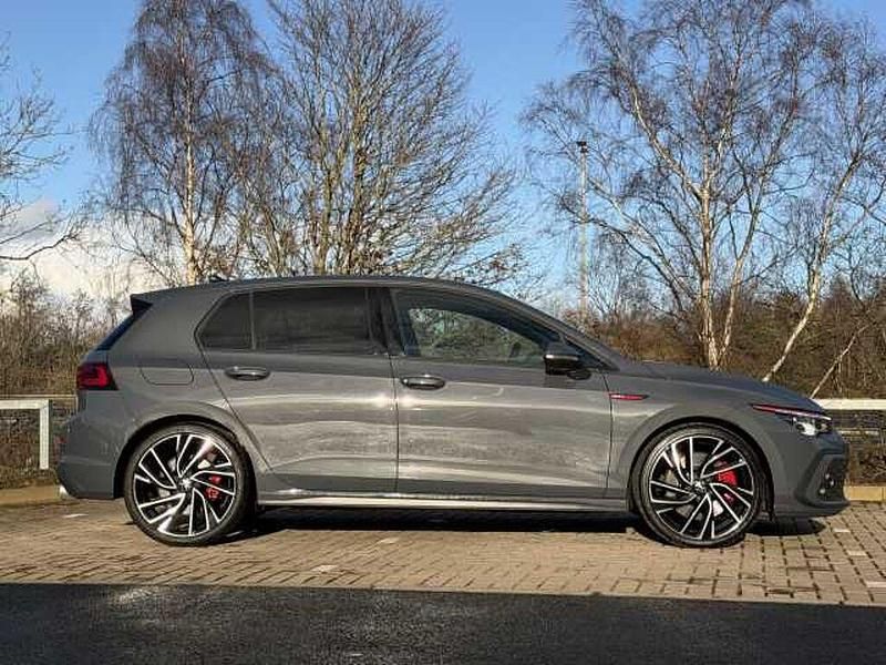 Used VW Golf VIII GTI 245 HP (180 kW) 2024