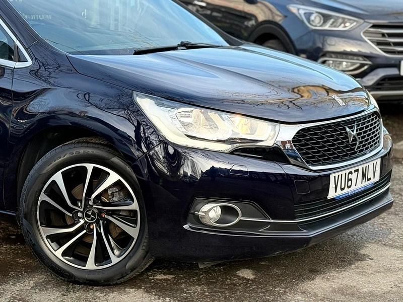 Used DS Automobiles DS4 Elegance 2017 Blue Hatchback