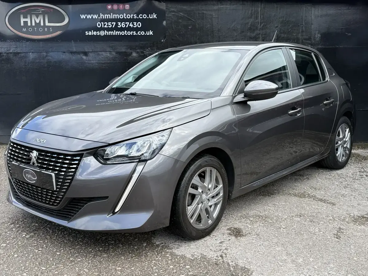 Used Peugeot 208 Active 75 HP (55 kW) 2020 Grey Hatchback