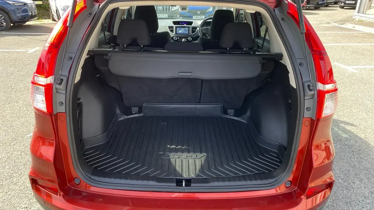 Used Honda CR-V SE Plus 155 HP (114 kW) 2017 Red SUV