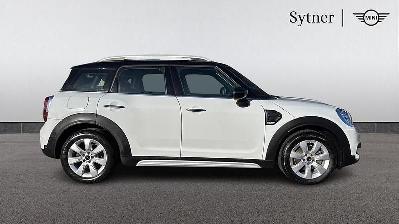 Used Mini Cooper Countryman Classic 134 HP (98 kW) 2020 White SUV