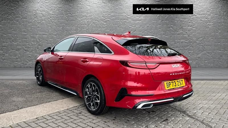 Used Kia ProCeed GT-Line 2024 Red Estate