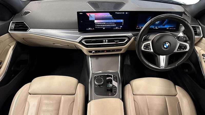 Begagnad BMW 320 M Sport 181 HK (133 kW) 2023 Svart Kombi