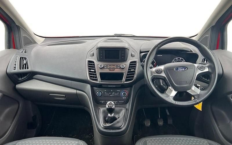 Used Ford Tourneo Zetec 120 HP (88 kW) 2021 Estate