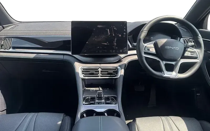 Used BYD Seal U Comfort 218 HP (160 kW) 2025 Black SUV