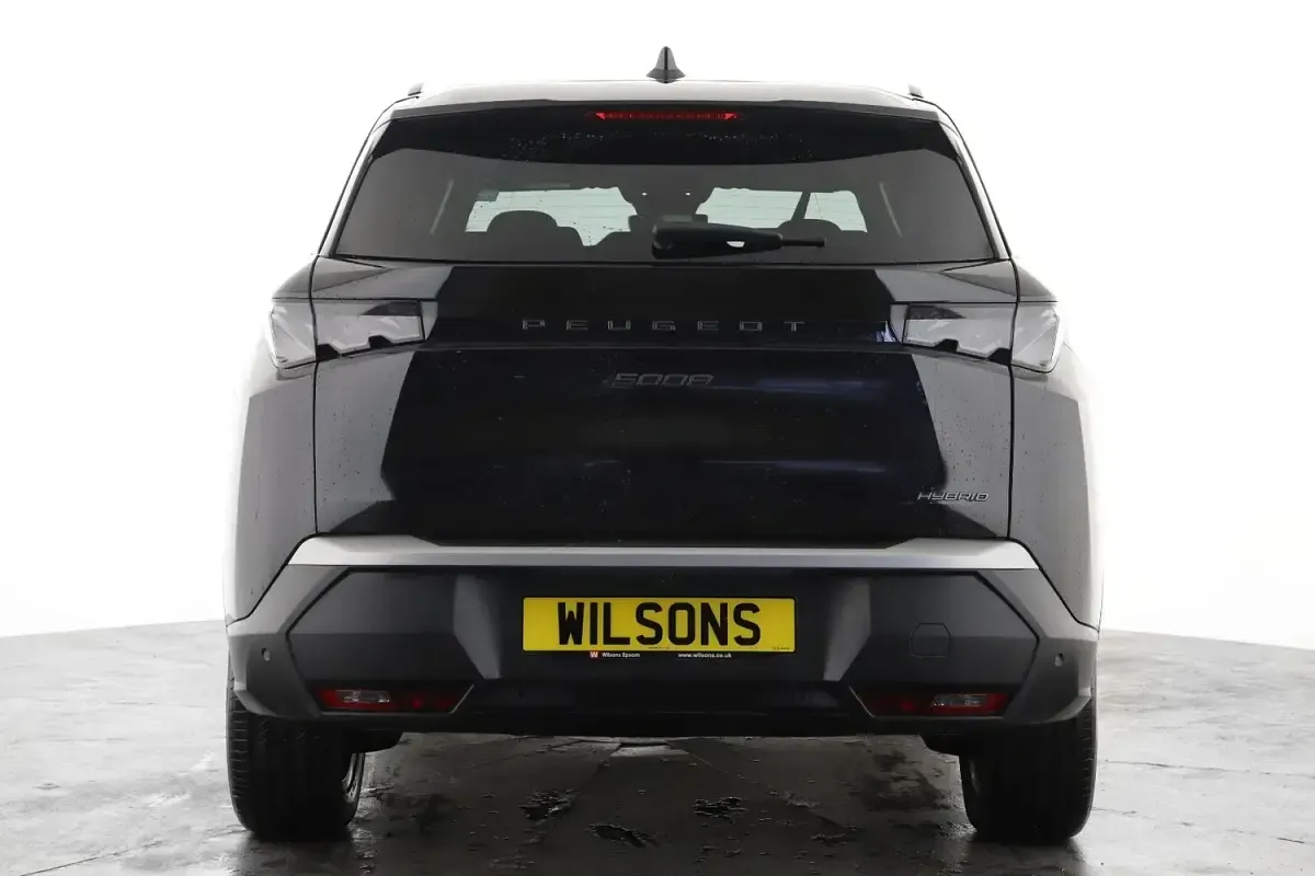 Used Peugeot 5008 Allure 134 HP (98 kW) 2025 Grey Hatchback