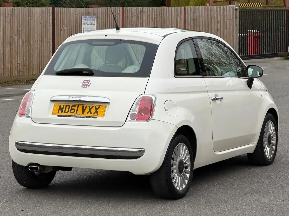 Used Fiat 500 Lounge 69 HP (50 kW) 2012 White Hatchback
