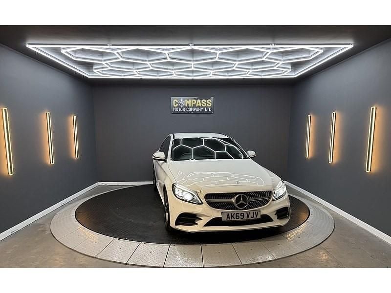 Used Mercedes C200 AMG line 160 HP (117 kW) 2019 White Sedan