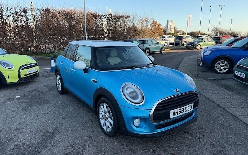 Blue Used 2018 Mini Cooper Hatch Hatchback | £12,107 (Super price) - Image 1/4