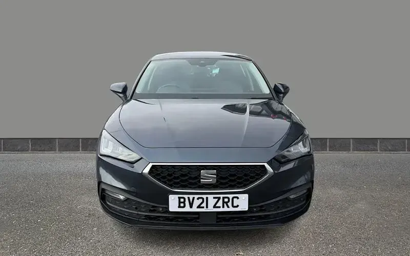 Used Seat Leon SE Dynamic 110 HP (80 kW) 2023 Hatchback