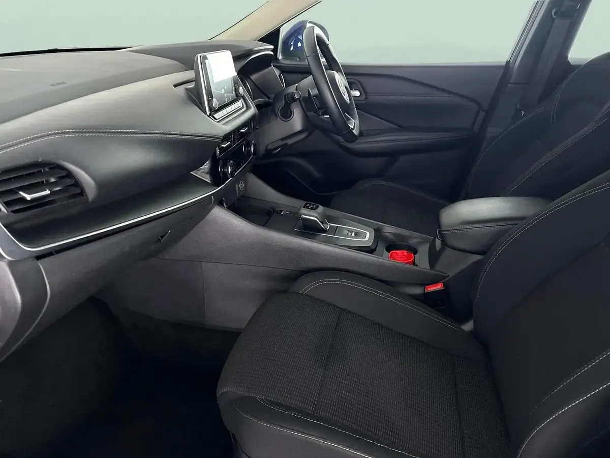 Usado Nissan Qashqai Acenta Premium 2023 Azul SUV