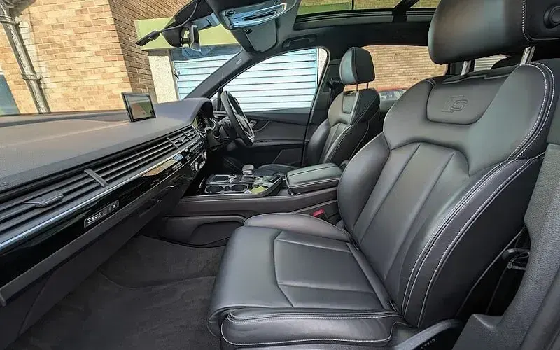Used Audi Q7 Black Edition 272 HP (200 kW) 2018 Blue SUV