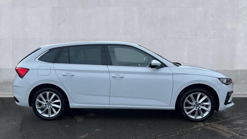 Used Skoda Scala SE L 150 HP (110 kW) 2025 Moon white metallic Hatchback