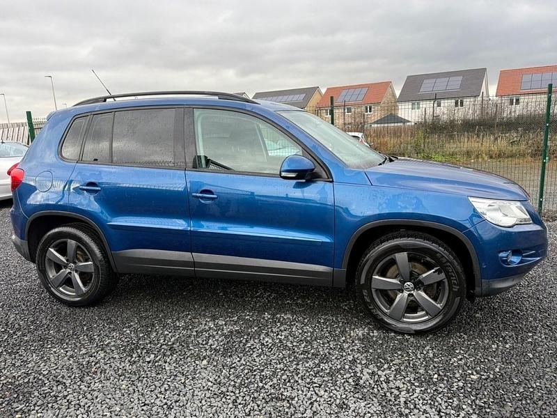 Blue Used 2010 VW Tiguan SUV | £1,795 (Super price) - Image 1/4