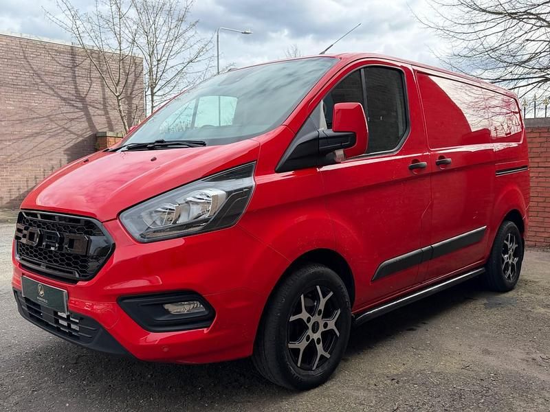 Used Ford Transit Custom Trend 105 HP (77 kW) 2019 Red Van