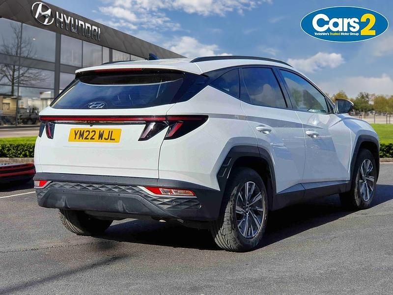 Used Hyundai Tucson SE 2022 White SUV