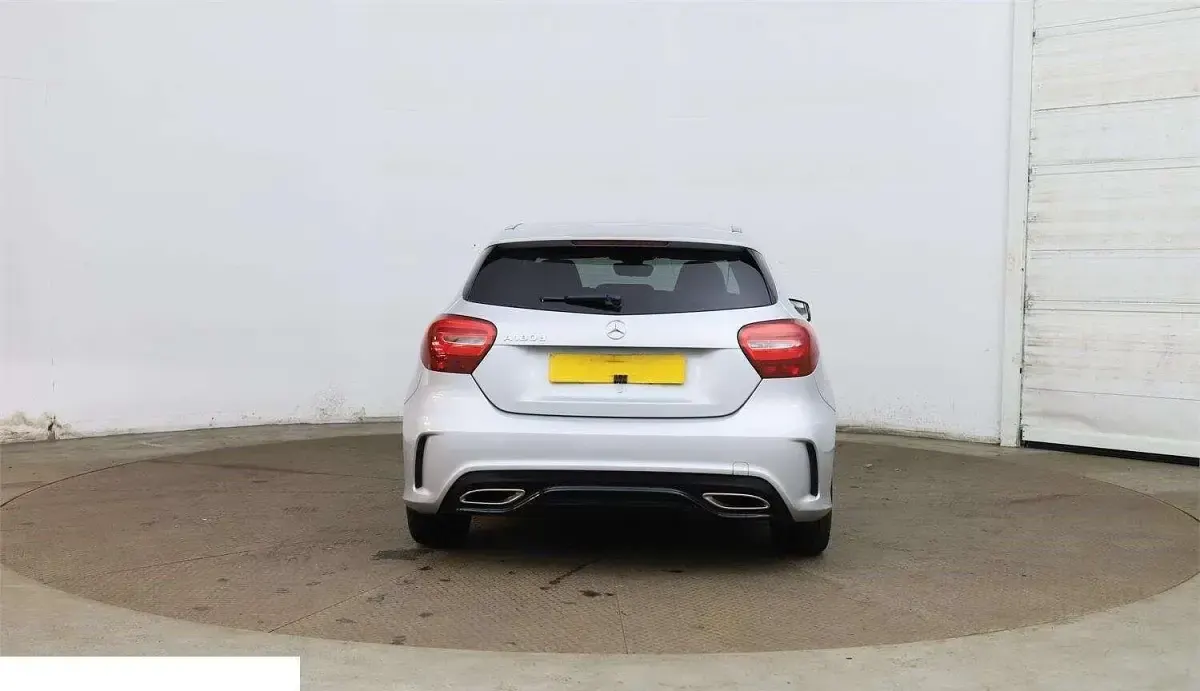 Used Mercedes A180 AMG line 2016 Silver Hatchback