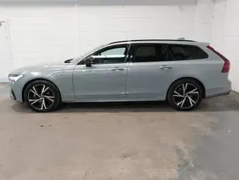 Second-hand Volvo V90 Plus 197 CP (144 kW) 2023 Gri Break